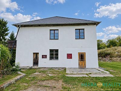 Prodej rodinného domu 210 m², pozemek 3825 m²