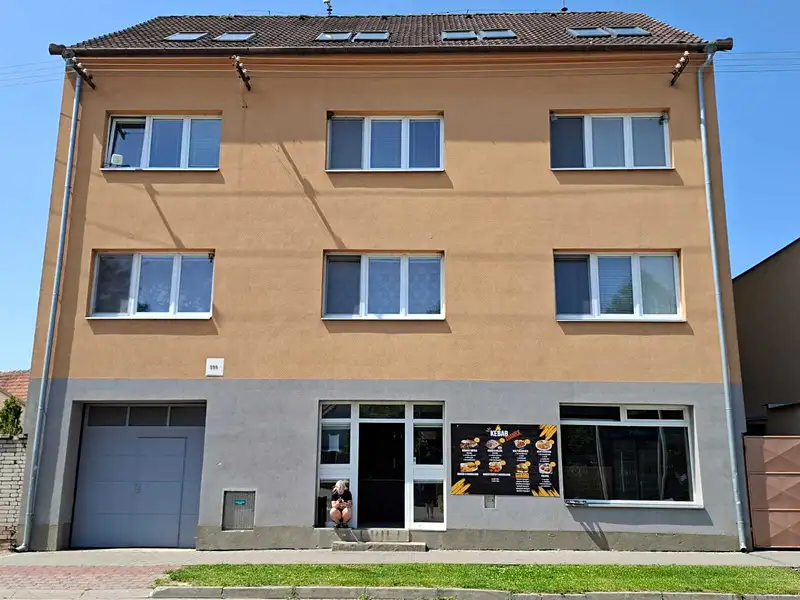 Dražba garáže 42 m², Ždánice – náhled fotky 1