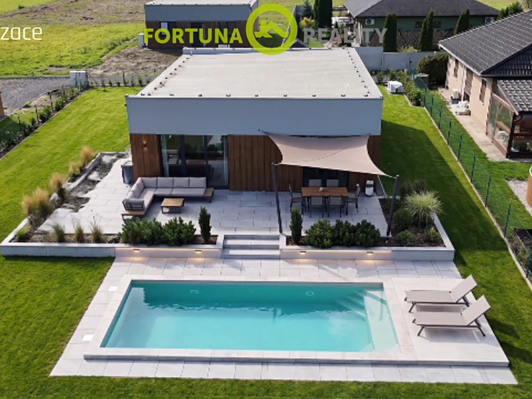 Prodej domu, 107 m² (3 z 22)