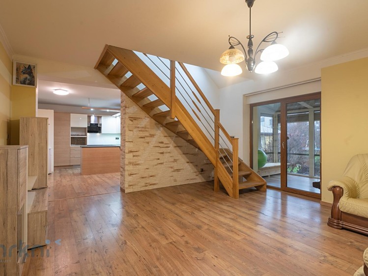 Haus zum Kauf, 92 m² (2 von 18)