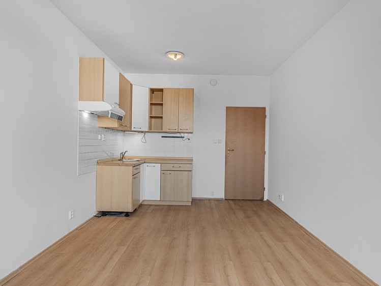 Квартира 2+kk на продаж, 45 м² (15 з 23)