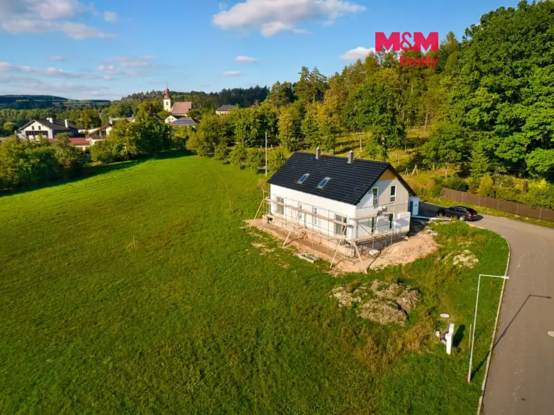 Prodej rodinného domu 97 m², pozemek 429 m², Lanžov – náhled fotky 1