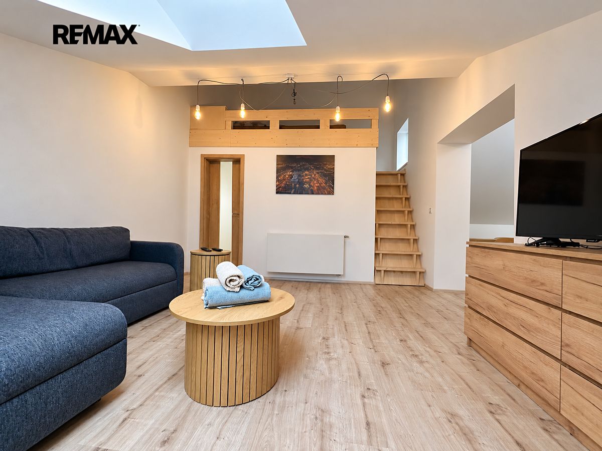 Pronájem bytu 2+kk 50 m²