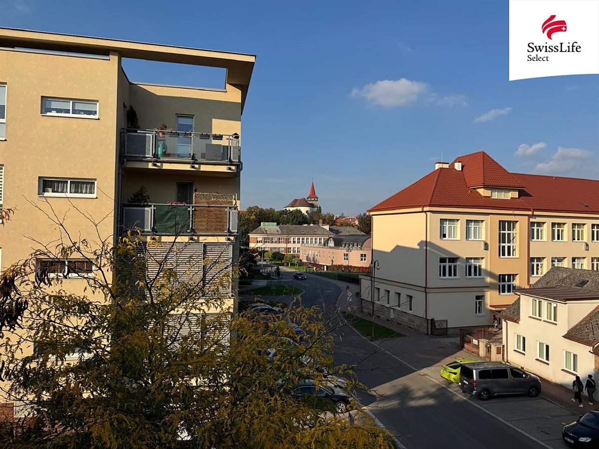 Pronájem bytu 3+kk 70 m² – fotografie 2
