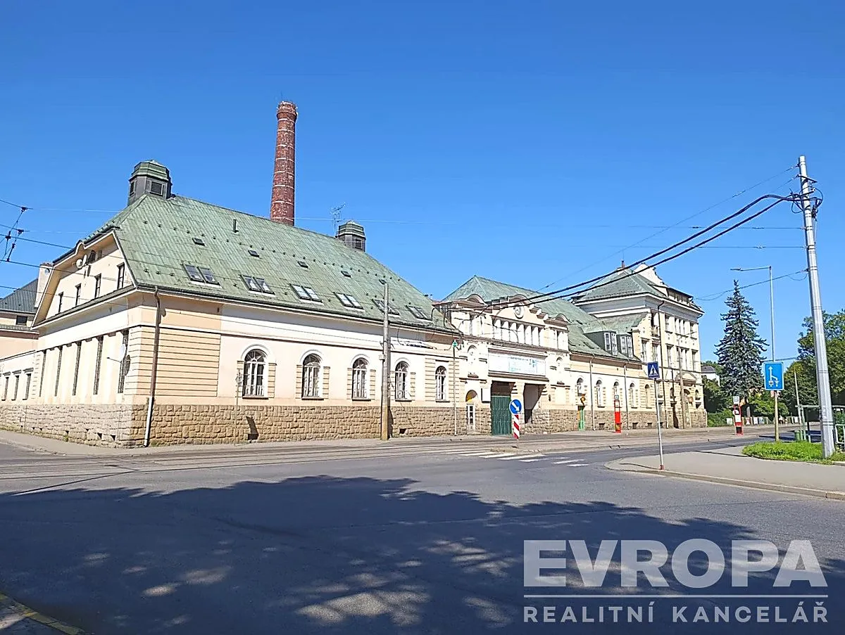 Pronájem skladového prostoru 10 m²