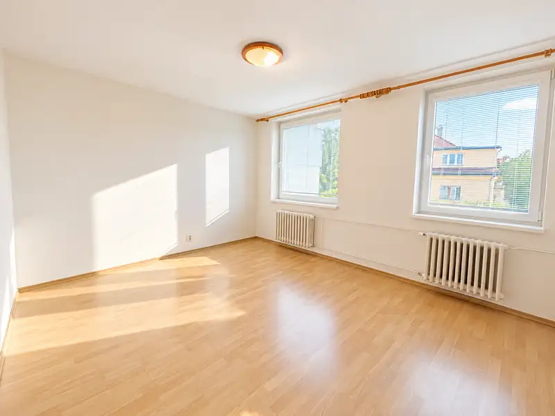 Prodej vícegeneračního domu 260 m², pozemek 335 m², Praha – náhled fotky 3