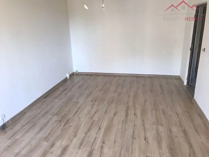 Prodej bytu 2+1 62 m², Chomutov – náhled fotky 3