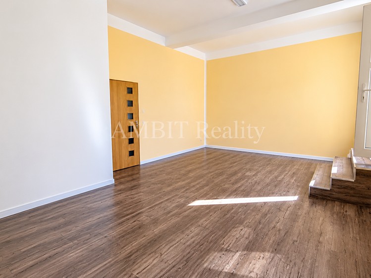 Комерційне приміщення в оренду, 80 м² (8 з 24)