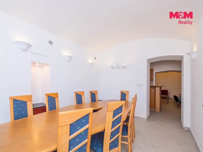 Pronájem kanceláře 61 m², Praha – náhled fotky 2