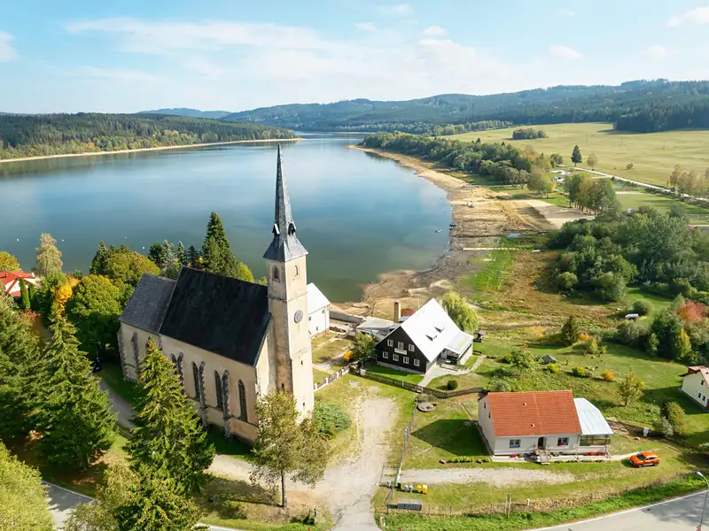 Prodej stavebního pozemku 2479 m², Přední Výtoň – náhled fotky 3