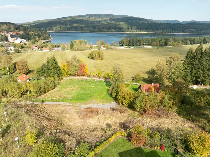 Prodej stavebního pozemku 2479 m², Přední Výtoň – náhled fotky 1