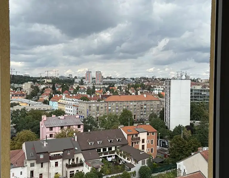 Pronájem bytu 3+1 73 m², Praha – náhled fotky 1