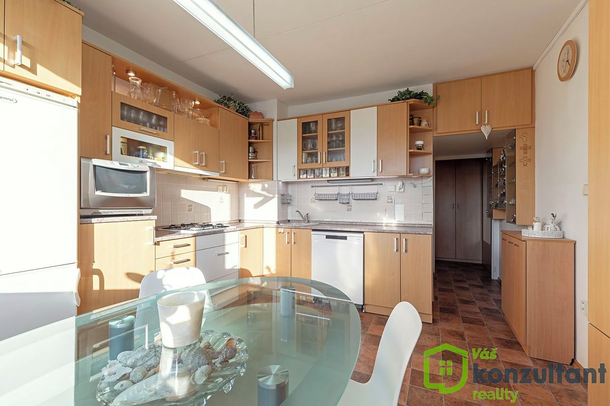 Prodej bytu 2+1 65 m², Brno – fotka 1 z 3