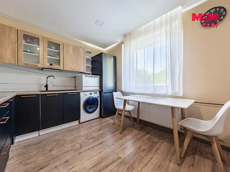 Prodej bytu 3+1 71 m², Jirkov – náhled fotky 2