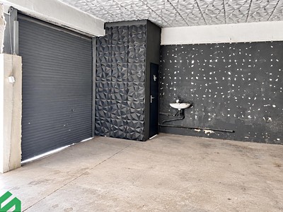 Pronájem komerčního prostoru, 497 m² (2 z 13)