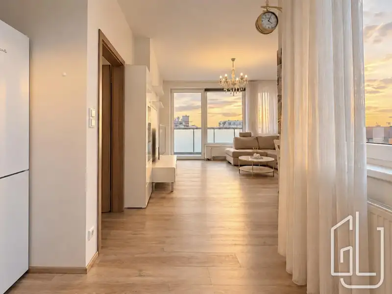 Prodej bytu 2+kk 74 m², Praha – náhled fotky 2