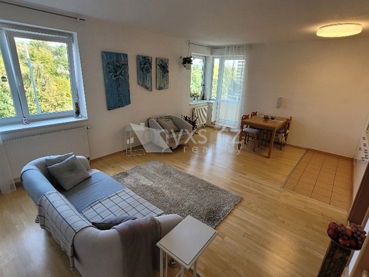 Prodej bytu 2+kk, 64 m² (9 z 27)