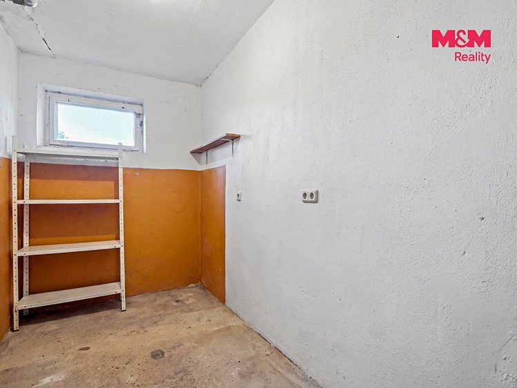 Prodej komerčního prostoru, 433 m² (21 z 30)