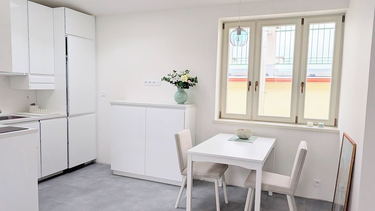 Pronájem bytu 1+kk 37 m²