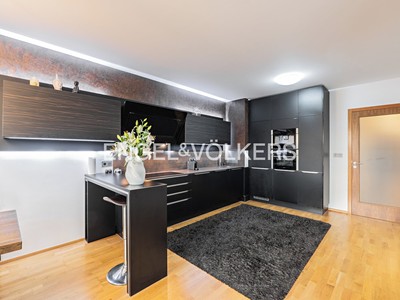Квартира 3+kk в оренду, 88 м² (2 з 13)