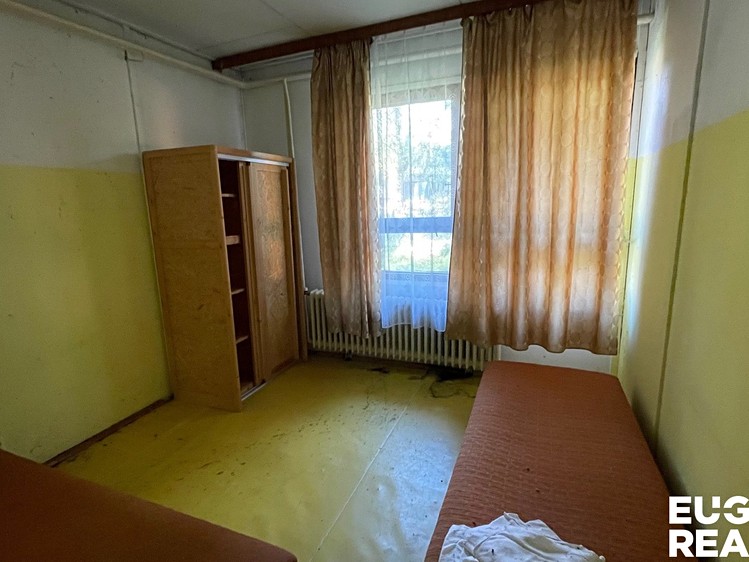 Prodej komerčního prostoru, 1 500 m² (30 z 68)