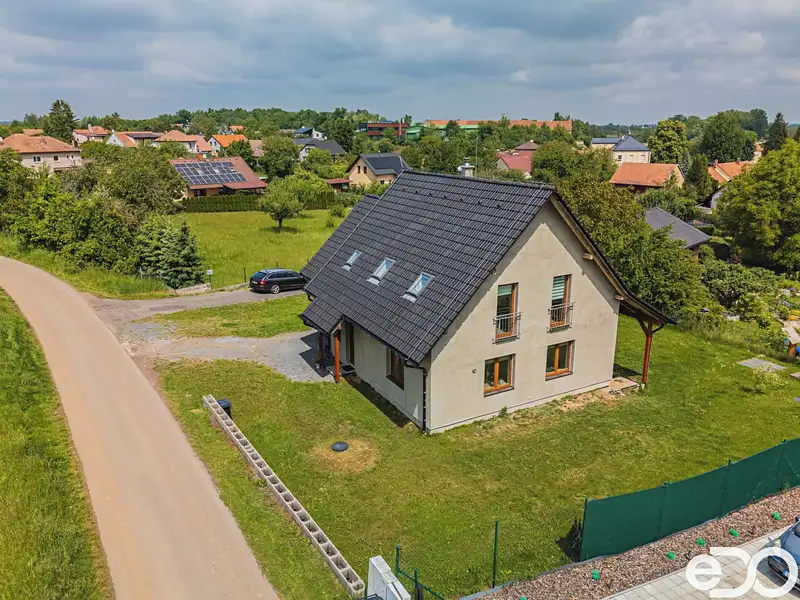 Prodej rodinného domu 127 m², pozemek 650 m², Bítovany – náhled fotky 3