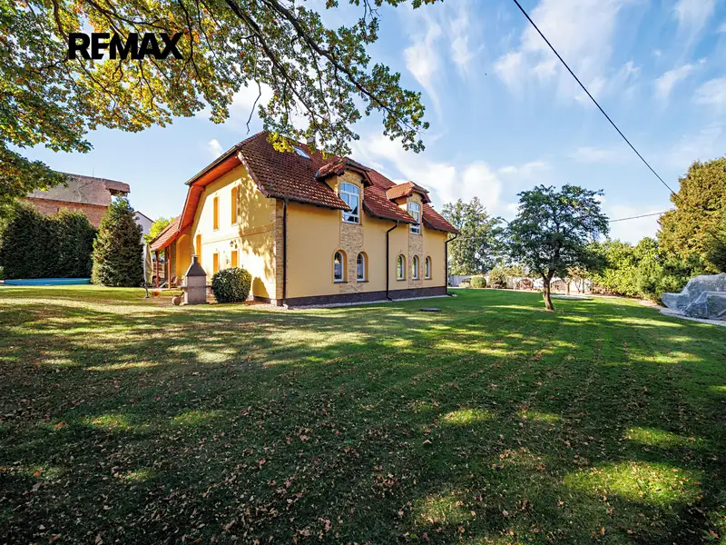 Prodej rodinného domu 410 m², pozemek 2086 m², Odrava – náhled fotky 2