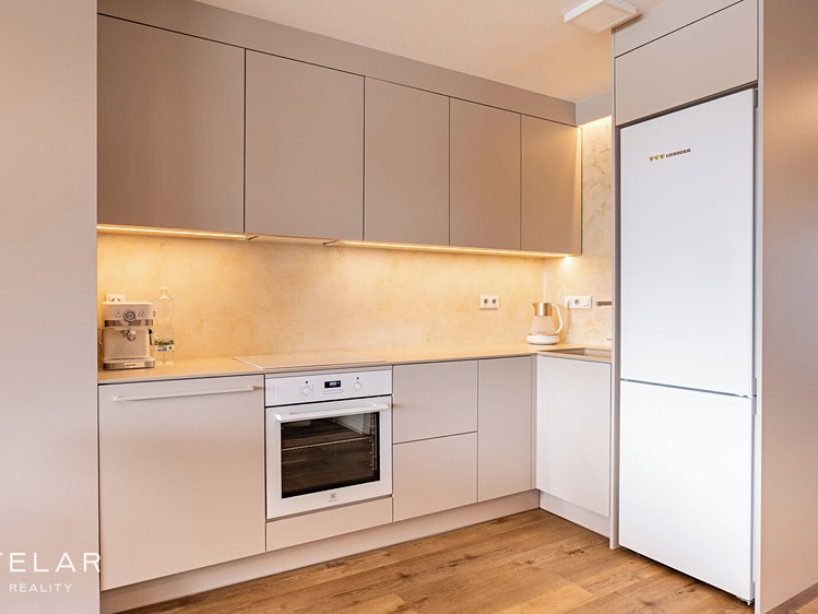 Pronájem bytu 2+kk, 51 m² (8 z 19)