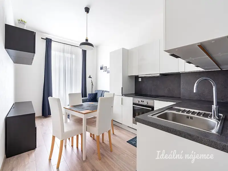 Prodej bytu 2+kk 40 m², Praha – náhled fotky 1