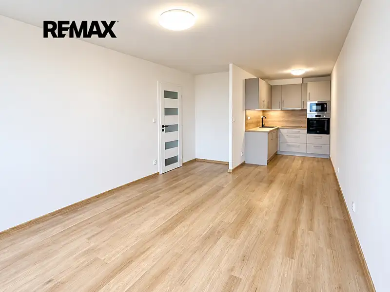 Prodej bytu 3+kk 68 m², Praha – náhled fotky 2