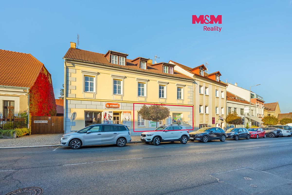 Prodej obchodního prostoru 70 m², Slaný – fotka 1 z 3