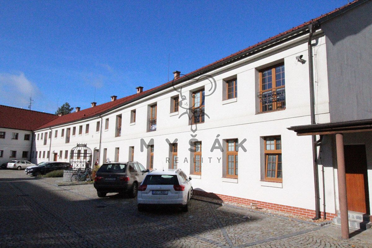 Pronájem skladového prostoru 122 m², České Budějovice – fotka 1 z 3