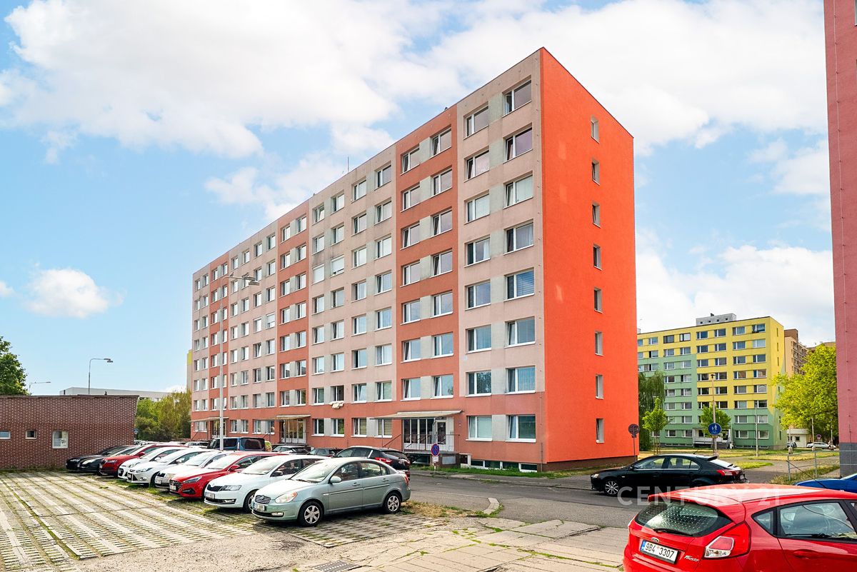 Prodej bytu 2+kk 48 m², Kladno – fotka 1 z 3