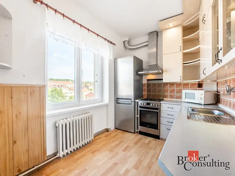 Pronájem bytu 2+1 55 m², Blansko – náhled fotky 2