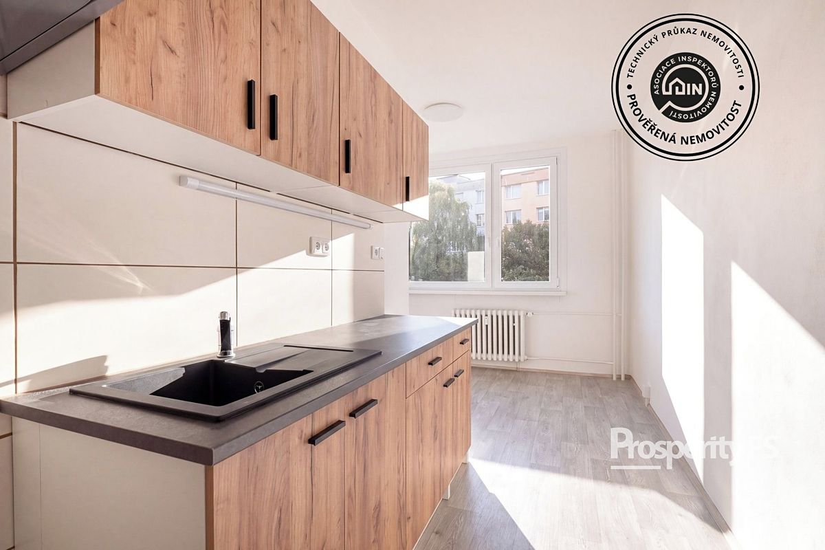 Prodej bytu 2+1 62 m², Ústí nad Labem – fotka 1 z 3