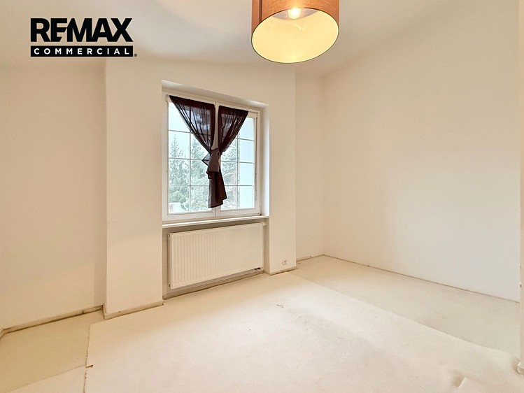 Будинок на продаж, 355 м² (25 з 39)
