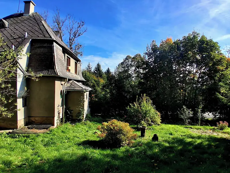 Prodej rodinného domu 250 m², pozemek 1900 m², Frýdlant – náhled fotky 3