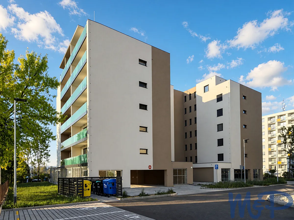 Pronájem bytu 3+kk 71 m²
