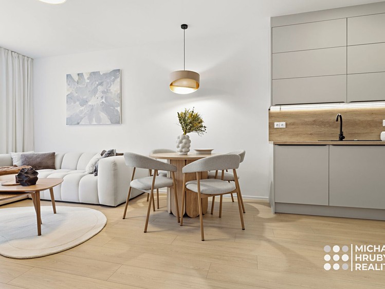 Prodej bytu 2+1, 58 m² (6 z 26)