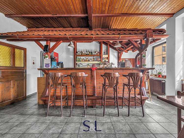 Prodej domu, 427 m² (7 z 37)