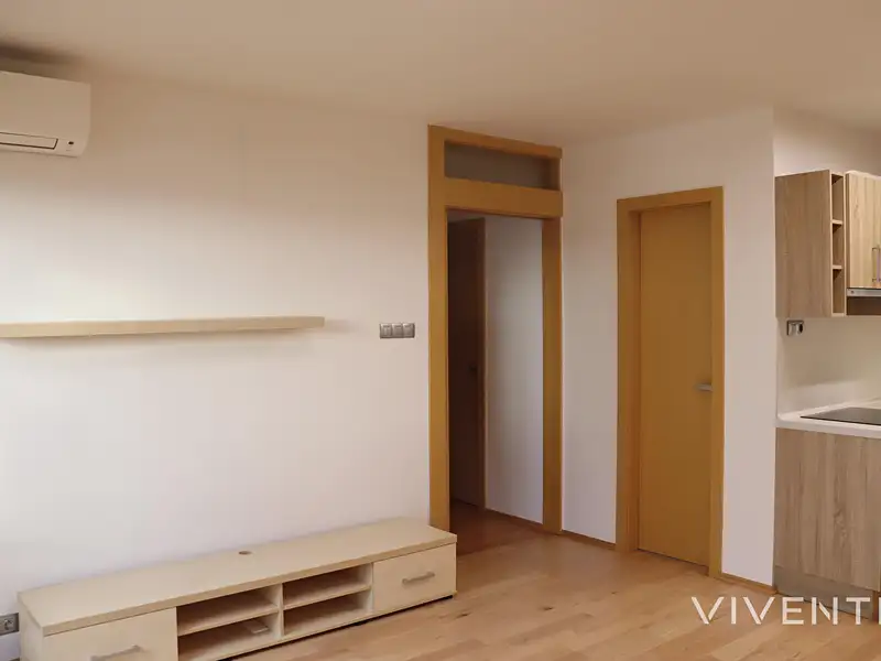 Pronájem bytu 2+kk 45 m², Poděbrady – náhled fotky 3