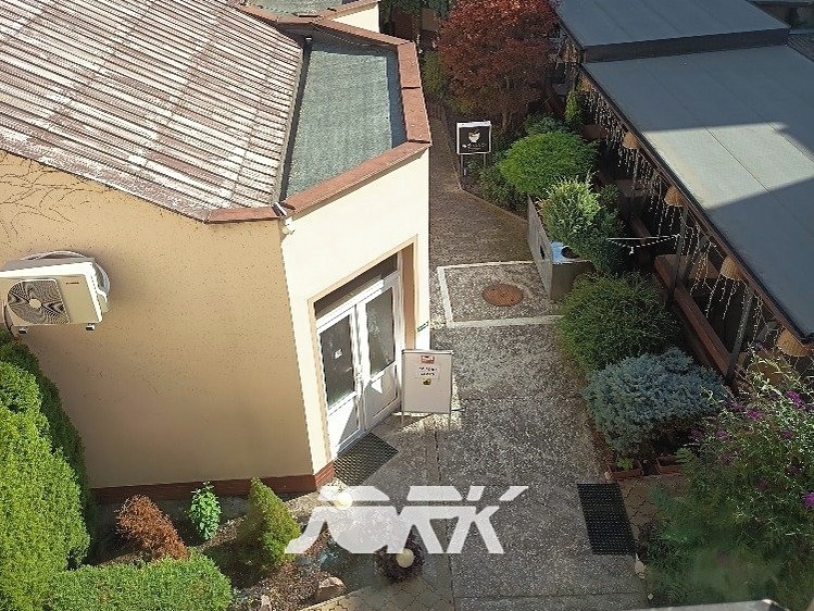 Pronájem komerčního prostoru, 270 m² (1 z 7)