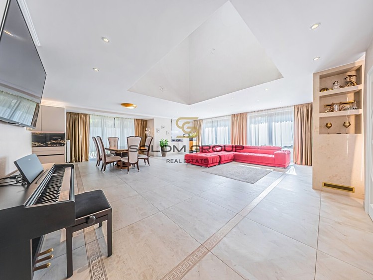 Prodej domu, 212 m² (8 z 30)