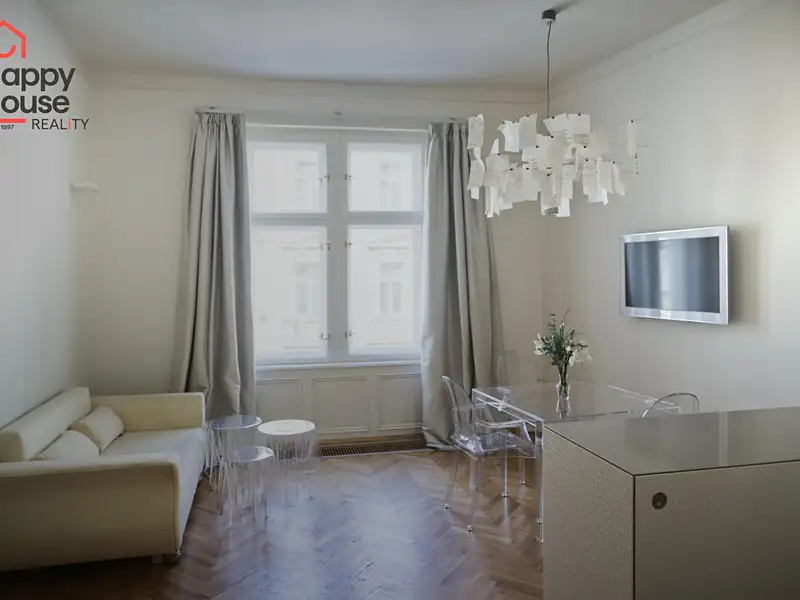 Pronájem bytu 3+kk 84 m², Praha – náhled fotky 2