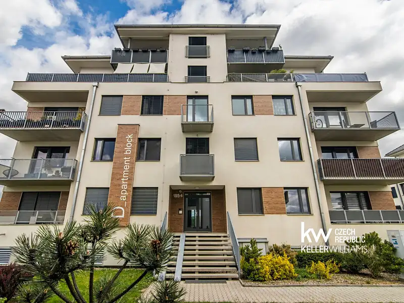 Prodej bytu 2+kk 51 m², Praha – náhled fotky 3