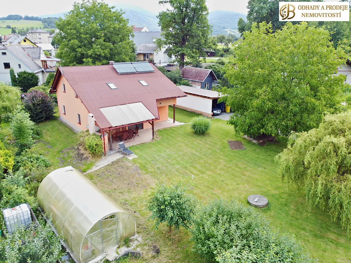 Prodej rodinného domu 170 m², pozemek 1110 m²