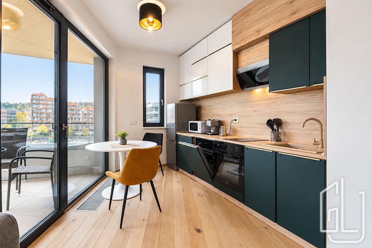 Pronájem bytu 2+kk 60 m², Praha – fotka 1 z 3
