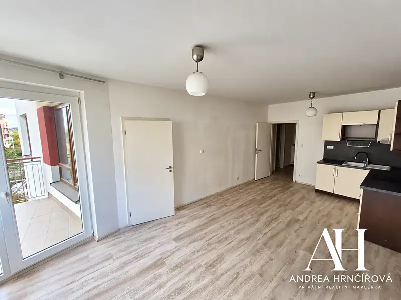 Pronájem bytu 2+kk 51 m², Praha – náhled fotky 1