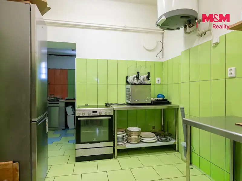 Prodej restaurace 196 m², Strakonice – náhled fotky 3