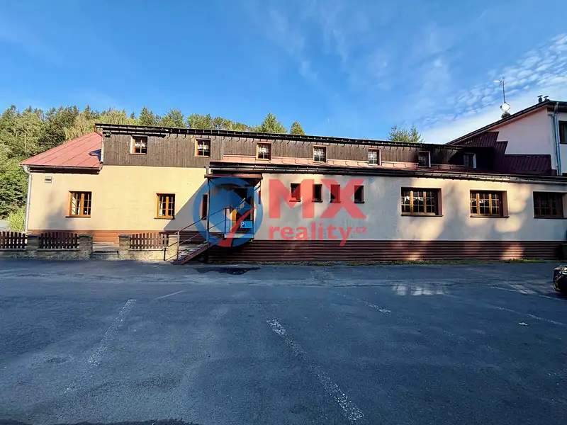 Prodej ubytovacího zařízení 2428 m², Sobotín – náhled fotky 3